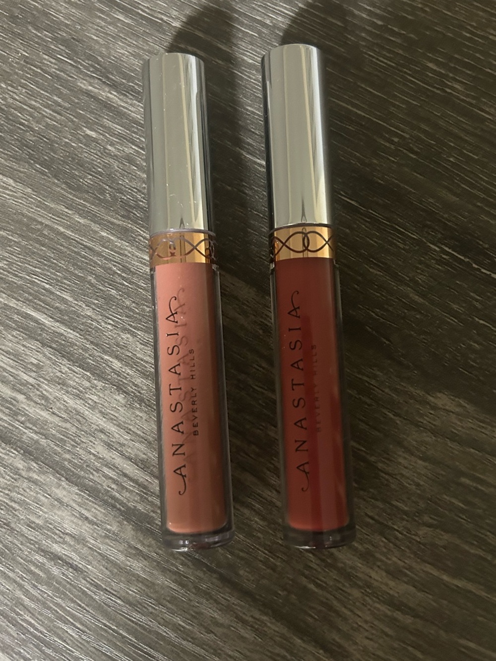 Anastasia Liquid Lipstick 2 pieces. Hudson and Dazed color. NEW.